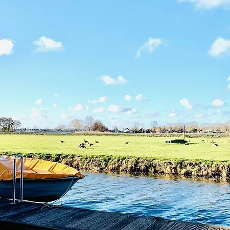 Feriehus Ferienpark Vislust Ferienhaus Balu Mit Eigenem Steiger Zum Angeln Ijsselmeer Niederlande *